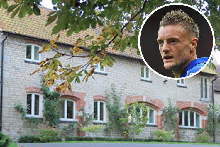 Discover the Most Luxurious Mansions for Footballers