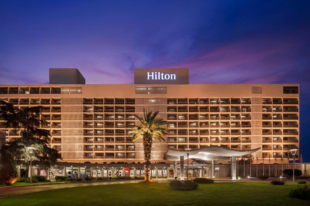 Find Out How to Apply for the Hilton Honors Card