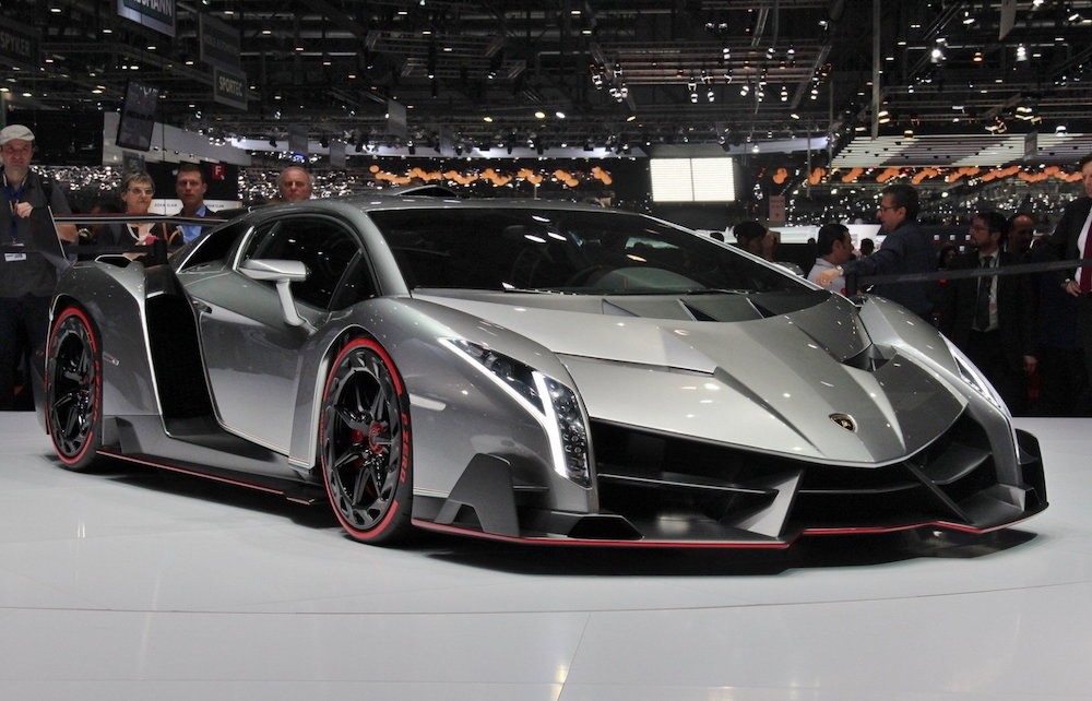 10 Insane Cars People Can See In Dubai
